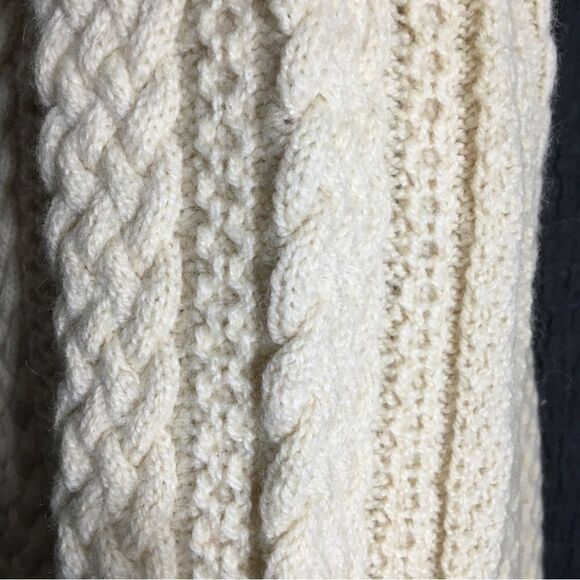 VtG Hand Knit by Cathie Suchodolski Wool Sweater Size Large/ XL - Picture 9 of 10